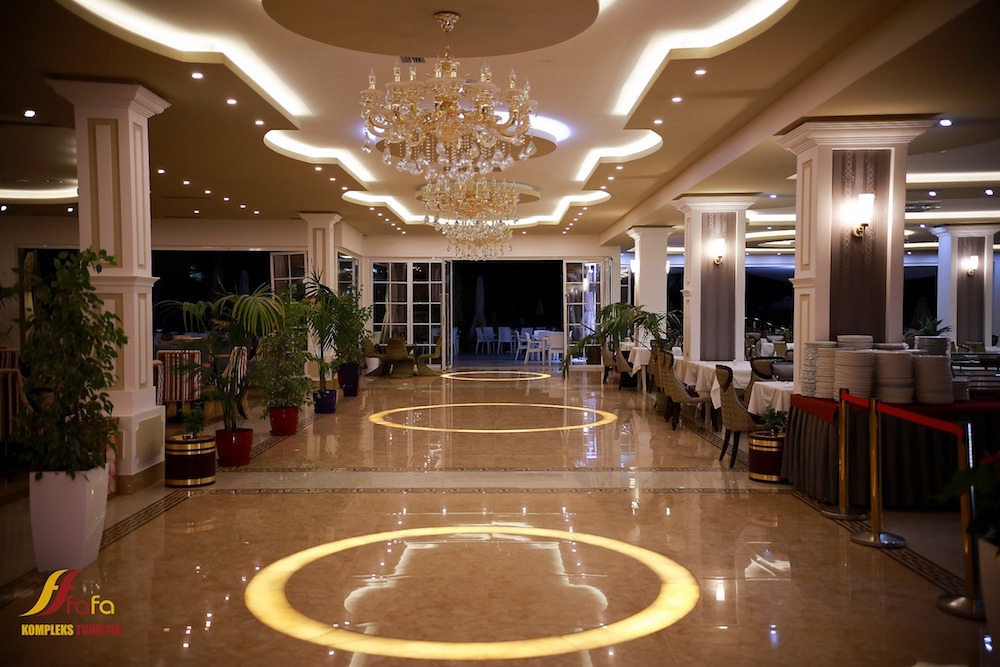 Albánie, Durrës - Hotel Fafa Premium pro seniory 55+ - foto 4