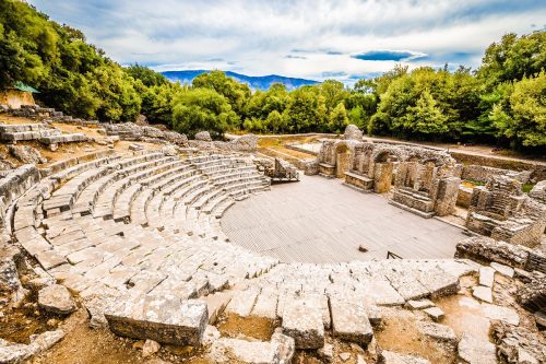 Butrint - nejvýznamnější archeologický areál v Albánii, zapsaný na Seznamu UNESCO