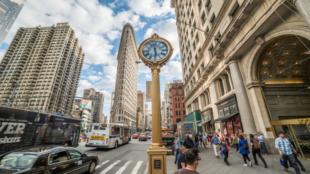 Jedna z rušných ulic New Yorku.