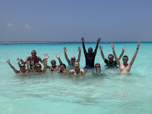 Koupání na panenských plážích Zanzibaru je zážitek na celý život