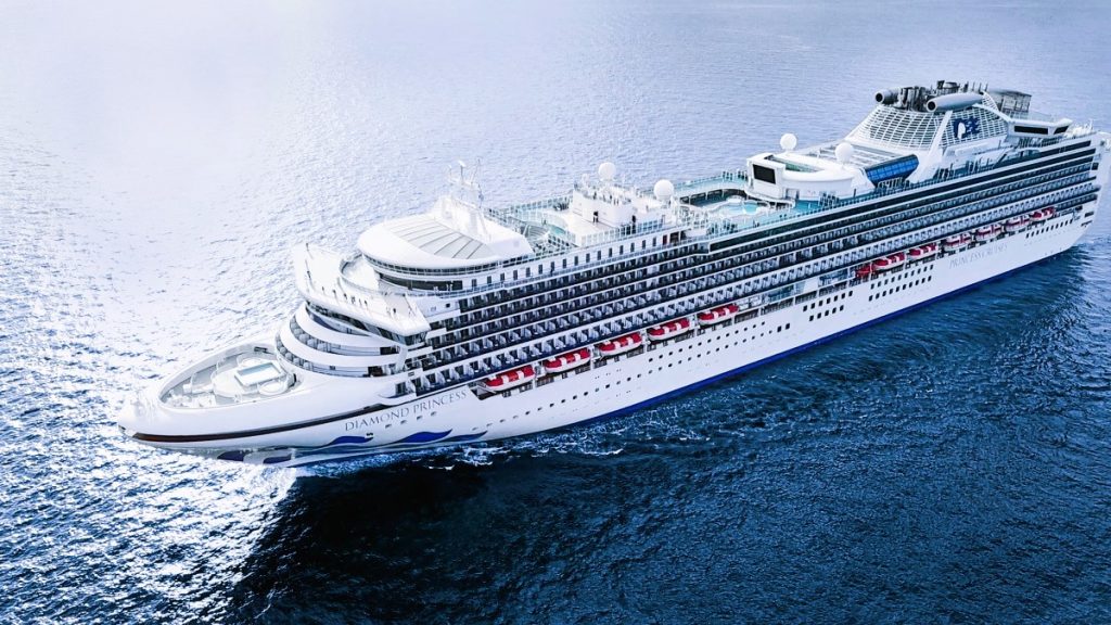 Loď Diamond Princess - na moři