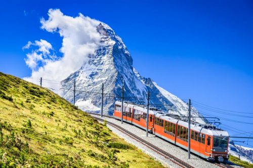 Jízda historickou zubačkou Gornergratbahn s úchvatným výhledem na Matterhorn