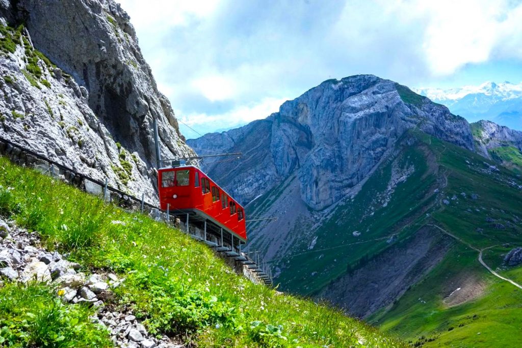 Cesta Vlakem Na Vrch Pilatus
