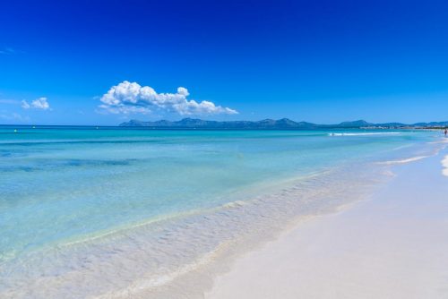 Pláž Platja de Muro patří k jedné z nejkrásnějších na Mallorce