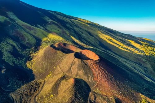 Procházka kolem kráteru Etny je zážitek na celý život